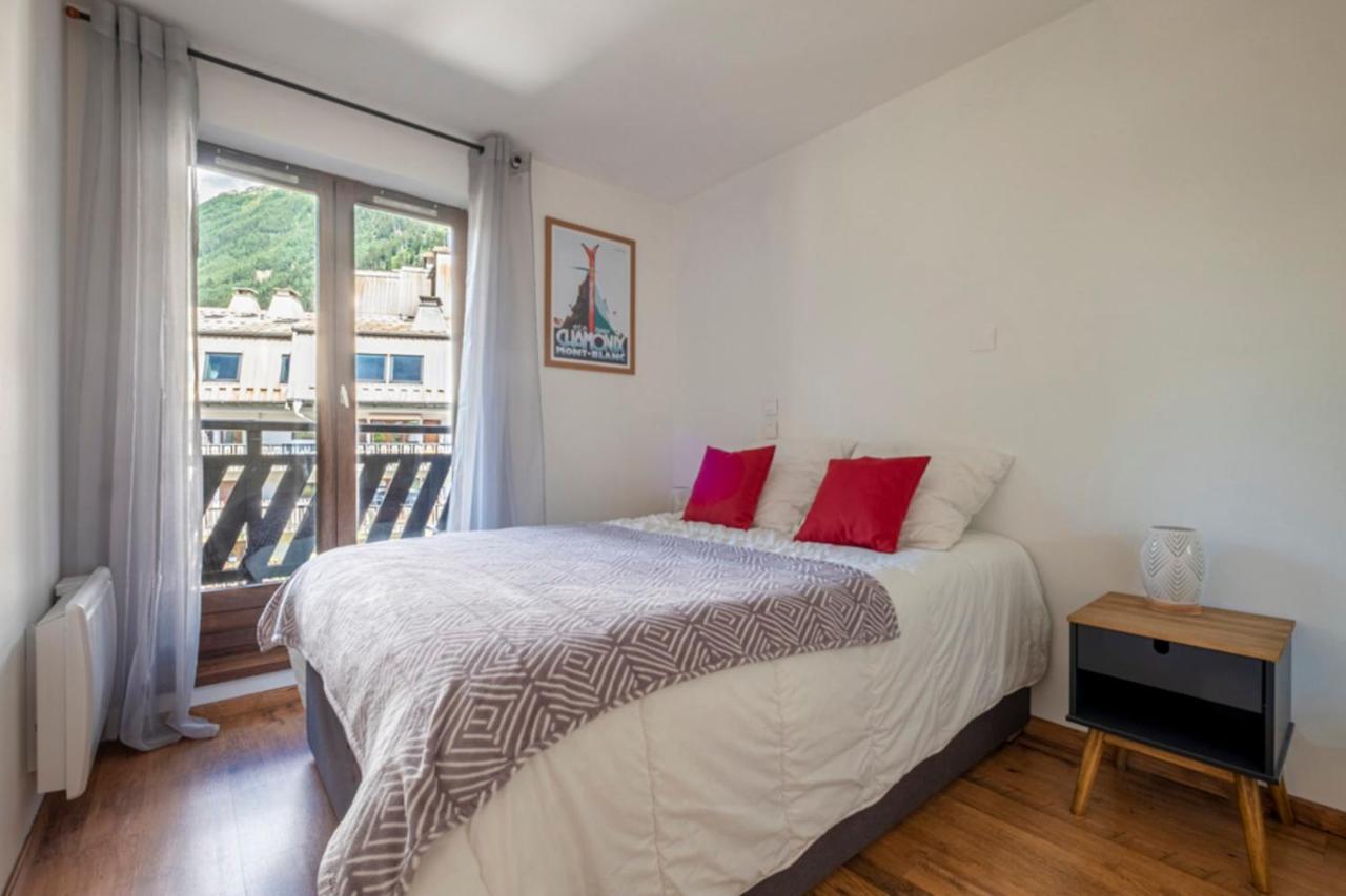 Modern Apt With Balcony In The Center Of Chamonix Exterior photo